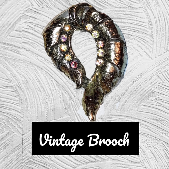 Vintage Leaf Wrap AB Crystal Brooch - Picture 5 of 16